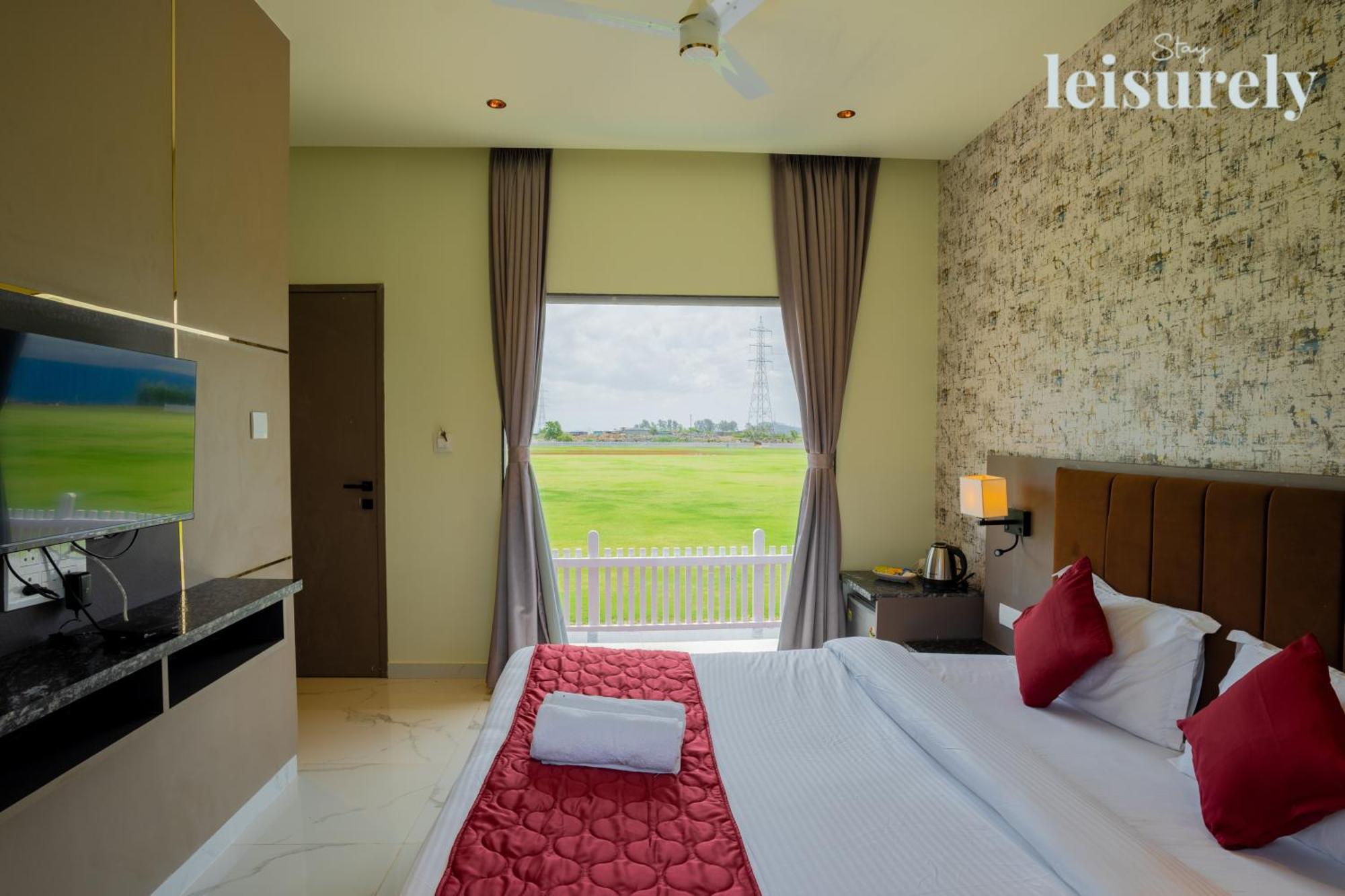 Stay Leisurely - Pavilion By The Hills, Lonavala - Stadium View Rooms Εξωτερικό φωτογραφία